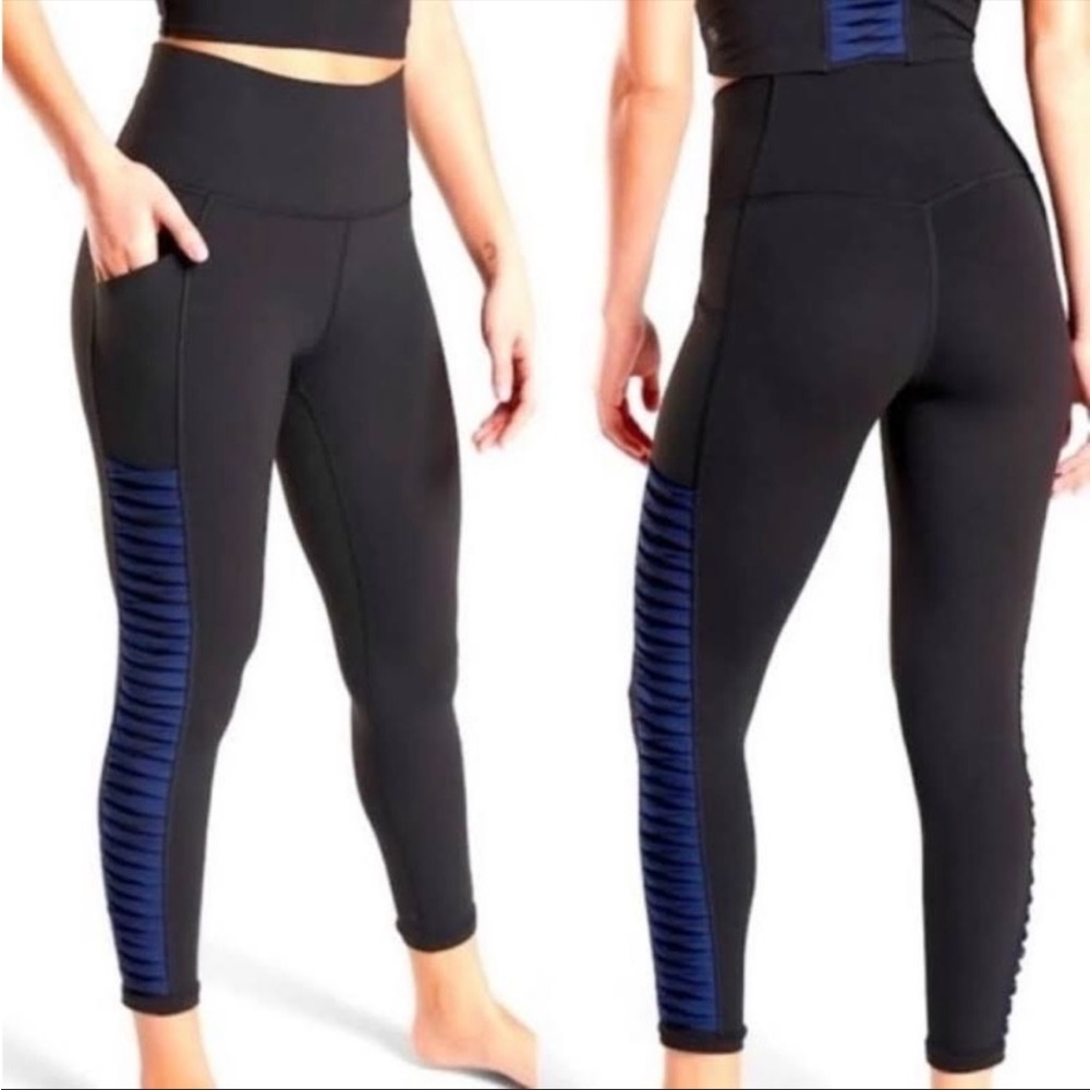 NWT Athleta Salutation 7/8 Tight (XS)- Black / blue